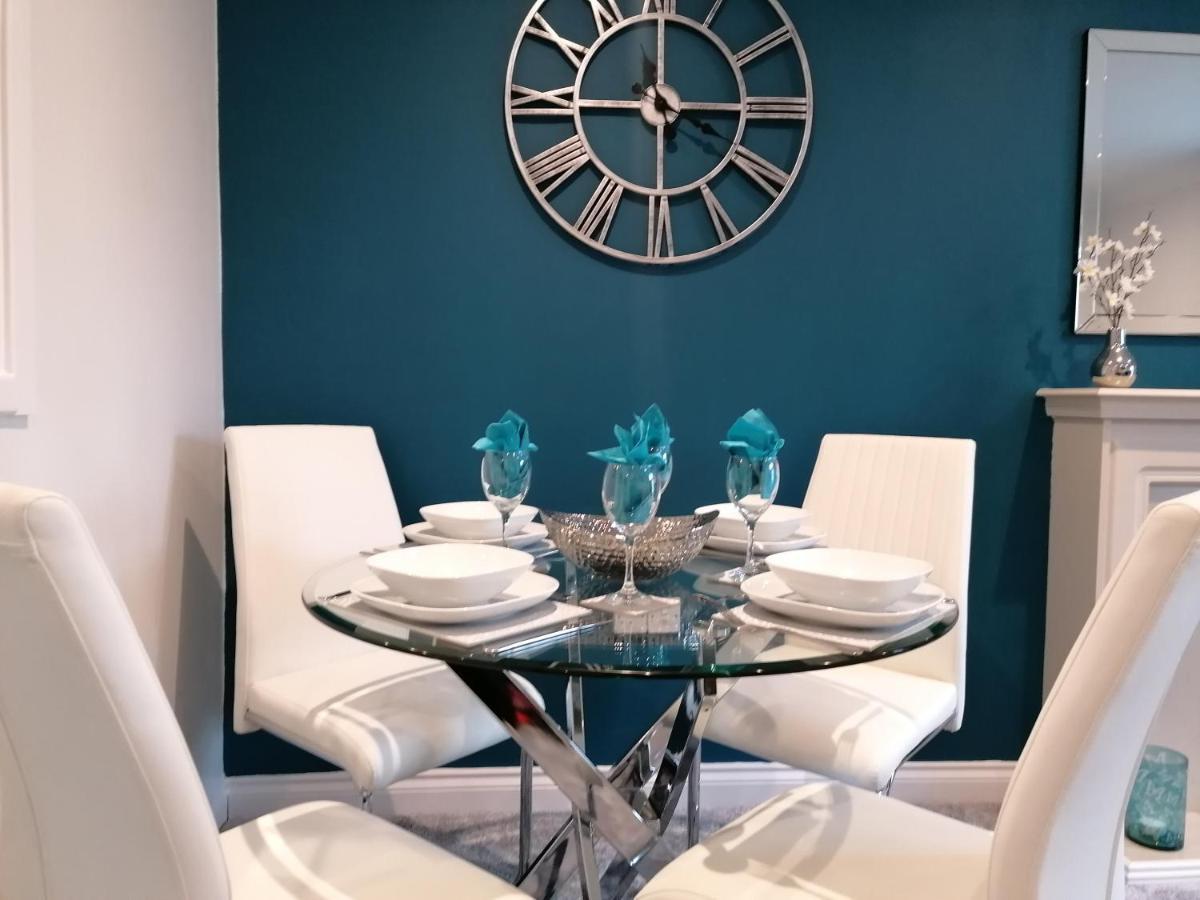 Luxury Modern 2 Bed Apartment, Free Undercroft Parking For 1 Car Southampton Exterior foto